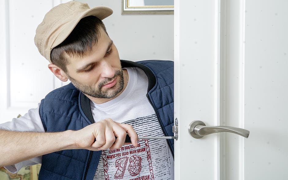 haut professionnalisme serrurier prix changement serrure Lésigny