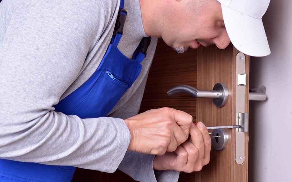 artisan serrurier pas cher Le Plessis-Trévise