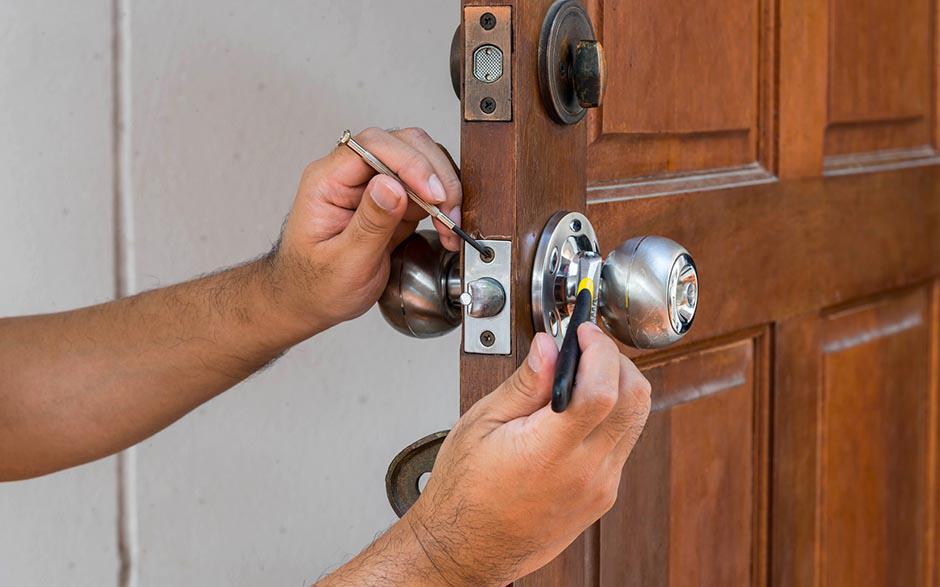 artisan serrurier pas cher Le Plessis-Trévise